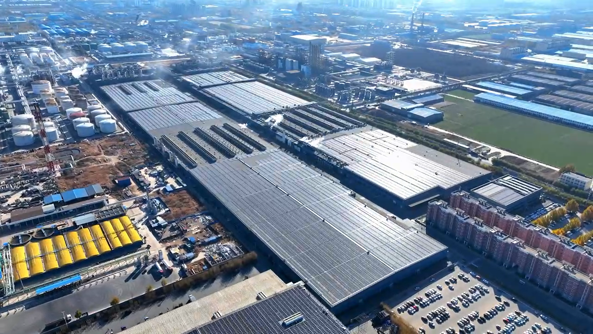 万向娱乐承建的省内容量最大分布式光伏及配储项目完成全容量并网交付
